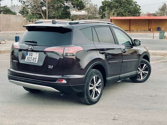TOYOTA RAV4 2018 XLE AWD image 6