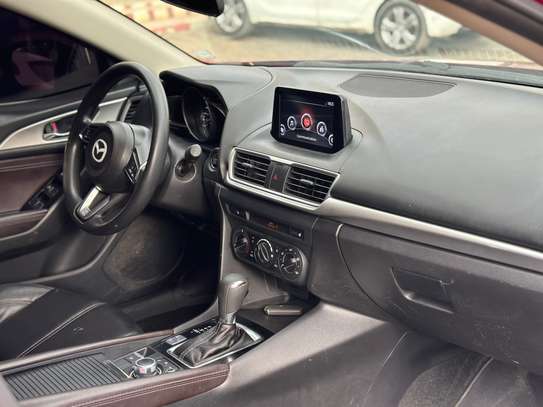 Mazda 3 année 2017 venant automatique image 8