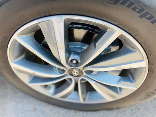 Hyundai santafe 18 19 image 12