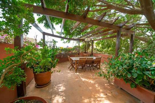 Magnifique villa à vendre vue mer à fenêtre Mermoz image 2
