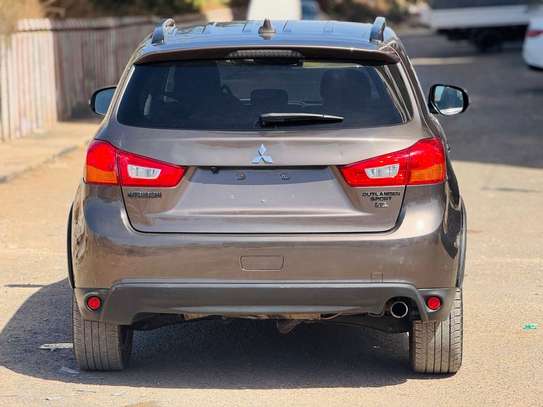 Mitsubishi outlander sport sel 2017 4*4 image 4