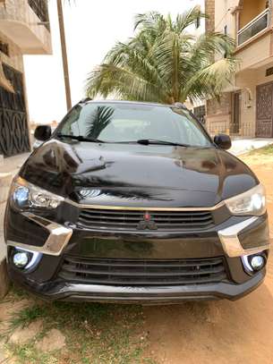 Mitsubishi RVR black edition image 14