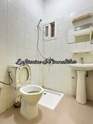 Appartement F3 à louer à Ngor image 5