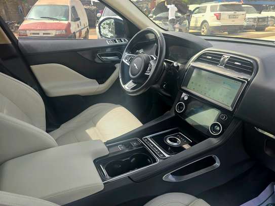 Jaguar F-Pace 2020 image 6