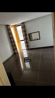 Appartement Pied dans l’eau corniche ouest  Dakar WATERFRONT image 5