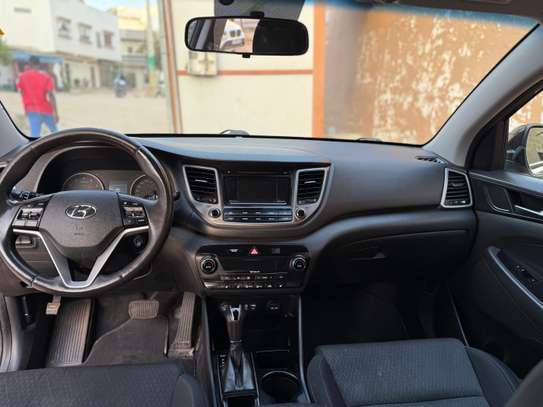 Hyundai Tucson venant image 11
