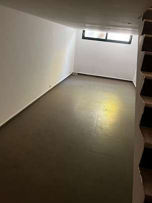 Appartement à louer aux almadies image 8