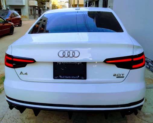 Audi A4 Premium image 3