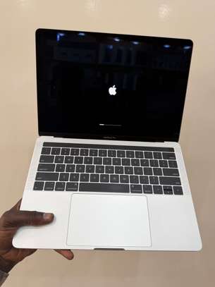 MacBook Pro 2017,( 2018 et 2020 Touchbar) image 9