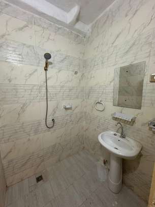 Magnifique appartement de type F5 à louer image 9