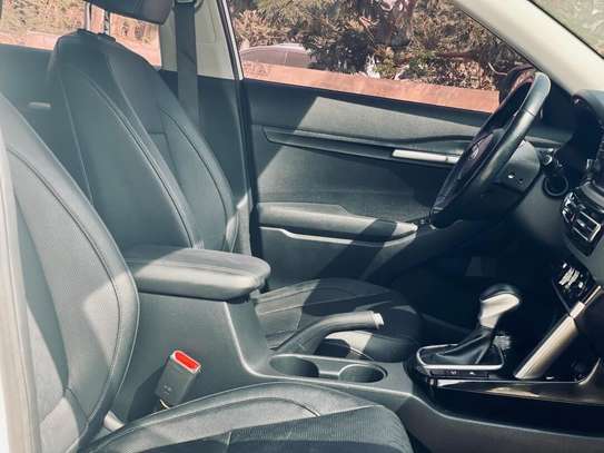 Kia Seltos 2020 image 8