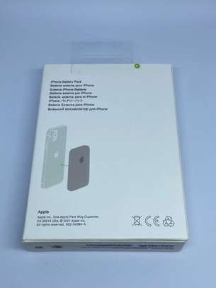 Batterie MagSafe AMB26-08337 pour iPhone Apple image 5