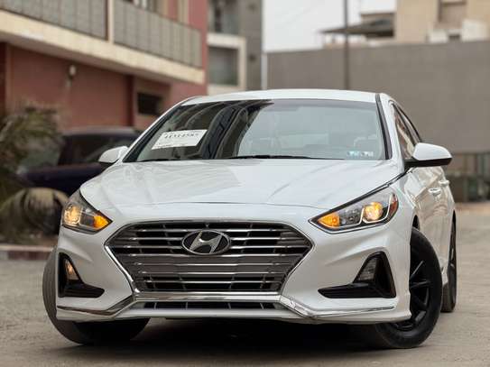 Hyundai Sonata Venant image 3