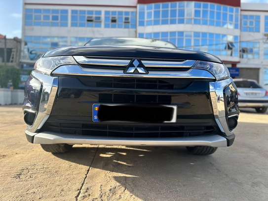 Mitsubishi Outlander 2018 image 14