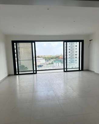 APPARTEMENT À LOUER POINT E image 1