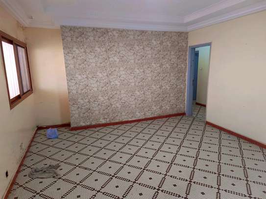 Appartement F3 sur la VDN yoff diamalaye image 2