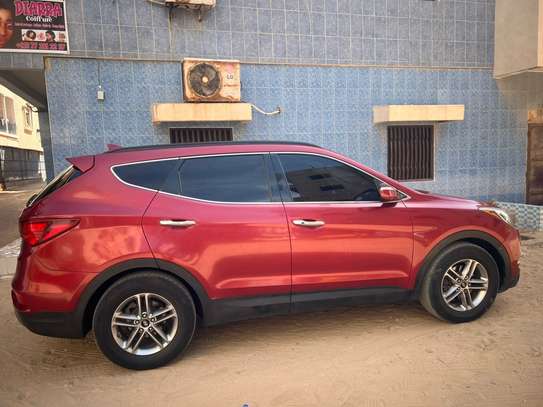 HYUNDAI SANTA FE 2017 image 2