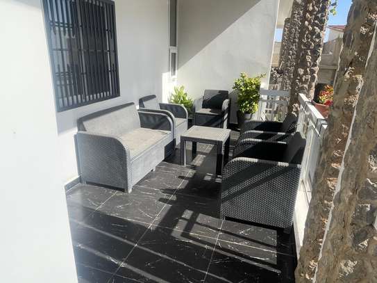 Appartement avec terrasse privé à Louer à Dakar Mermoz image 4