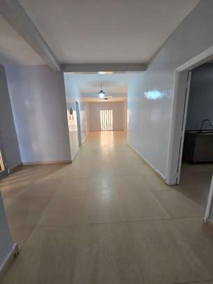 Appartement F4 à louer à Yoff image 4