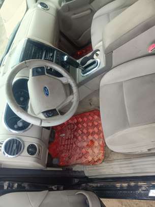 Ford explorer image 7
