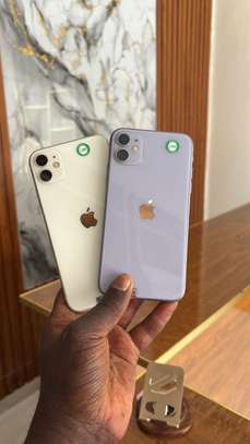 IPHONE 11 128Go image 2