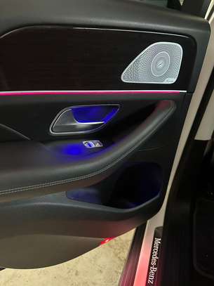 MERCEDES BENZ image 6