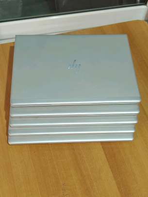 HP 830 G5 image 4