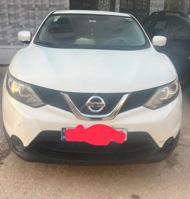 SUV compact blanc image 2