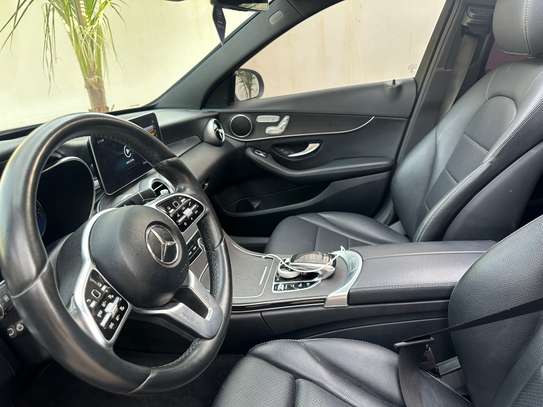 Mercedes C300 AMG image 6