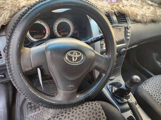 Toyota corrola image 7