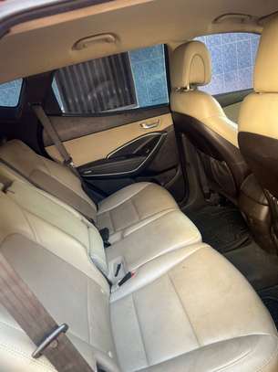 HYUNDAI SANTA FE 2017 image 5
