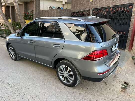 Mercedes GLE 350 2017 4Matic image 4