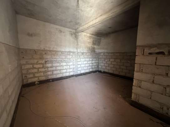 Maison R+3 à vendre à Ndiakhirate image 12