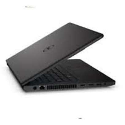 Dell 3470 tactile i5 6th ram 8 image 3
