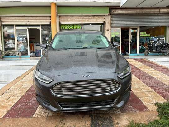 Ford fusion image 2