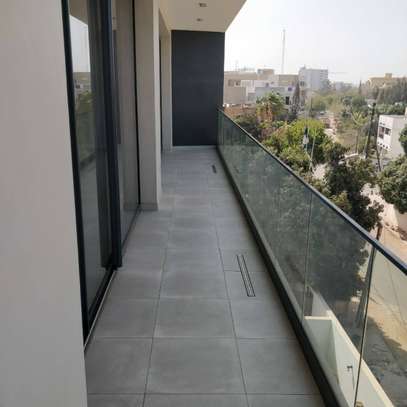 Appartement à Fann Mermoz avec piscine image 9