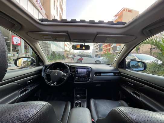 MITSUBISHI RVR image 13