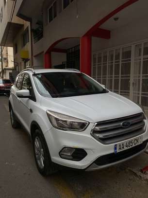 Location Ford Escape 2018 image 3