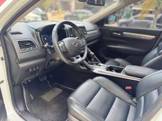 Renault QM6 evgt 2017 image 4