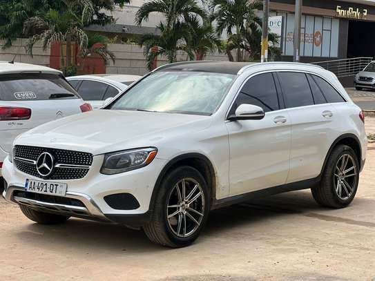 MERCEDES BENZ GLC 300 2017 image 1