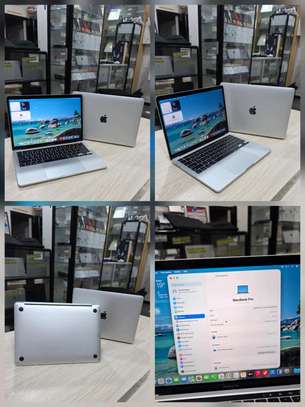 Macbook M1 2020 16Go 256Go image 1