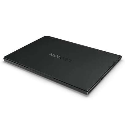 Lenovo Legion 5 15IRX10 image 4