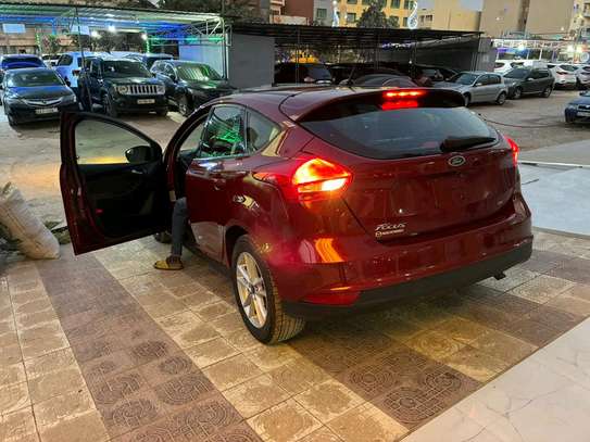 Ford focus se 2017 venant déjà dédouaner image 8