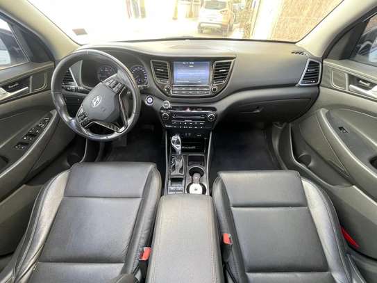 Hyundai Tucson image 5