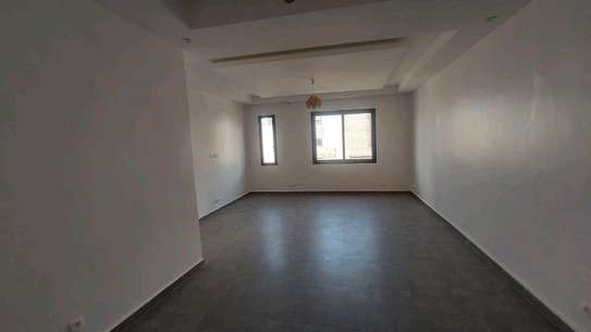 Appartement neuf de type f4 image 2