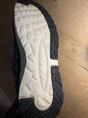 Chaussures de sport de qualité 41 à 45 image 7