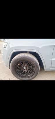 Jeep grand cherokee 2019 image 2