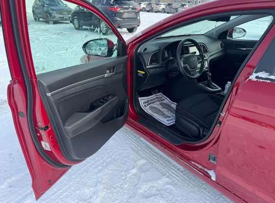 Hyundai Elantra 2017 image 5