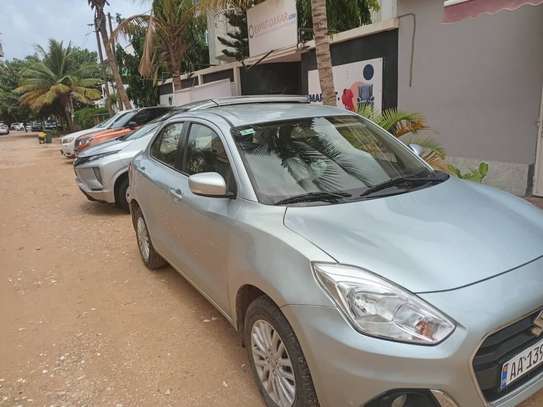 Location avec chauffeur / Journalière image 2
