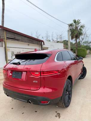 Jaguar fpace 2020 portfolio image 9